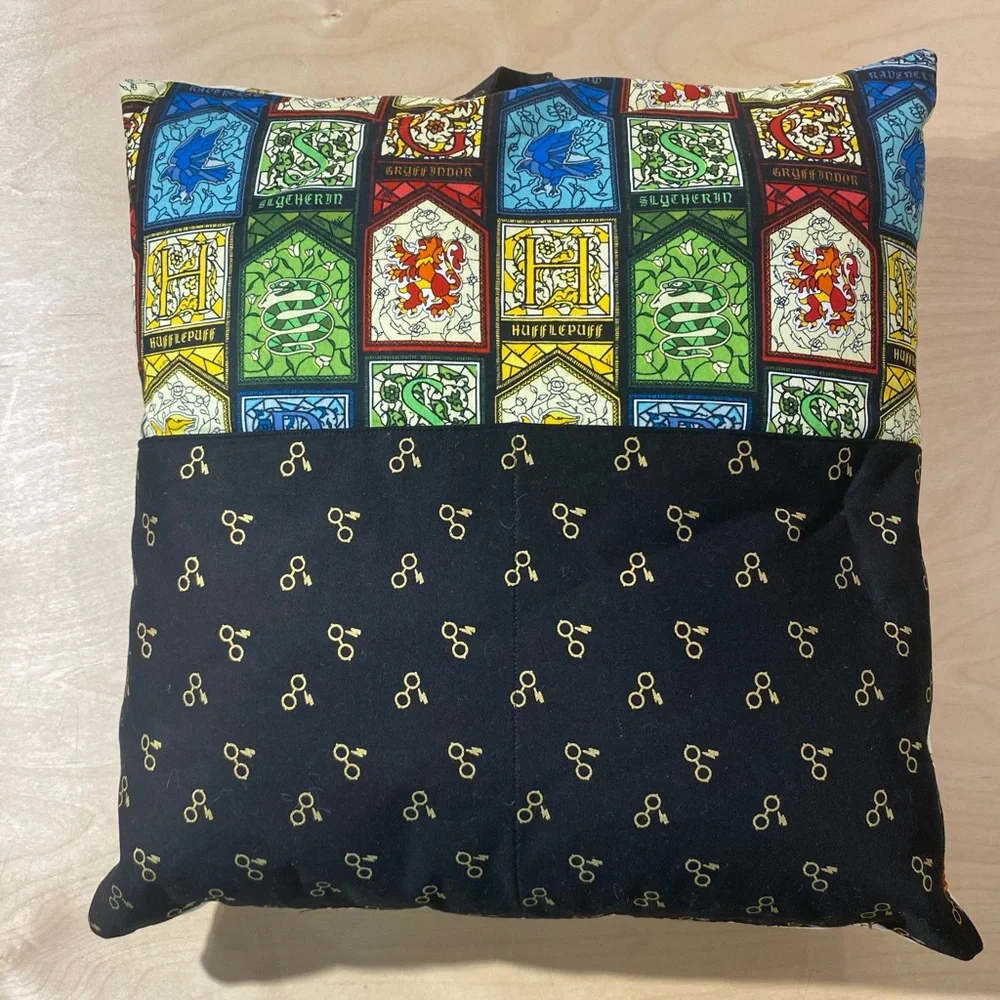 Hand Crafted Hogwarts House Crest Pillow - Multicolor (NX)